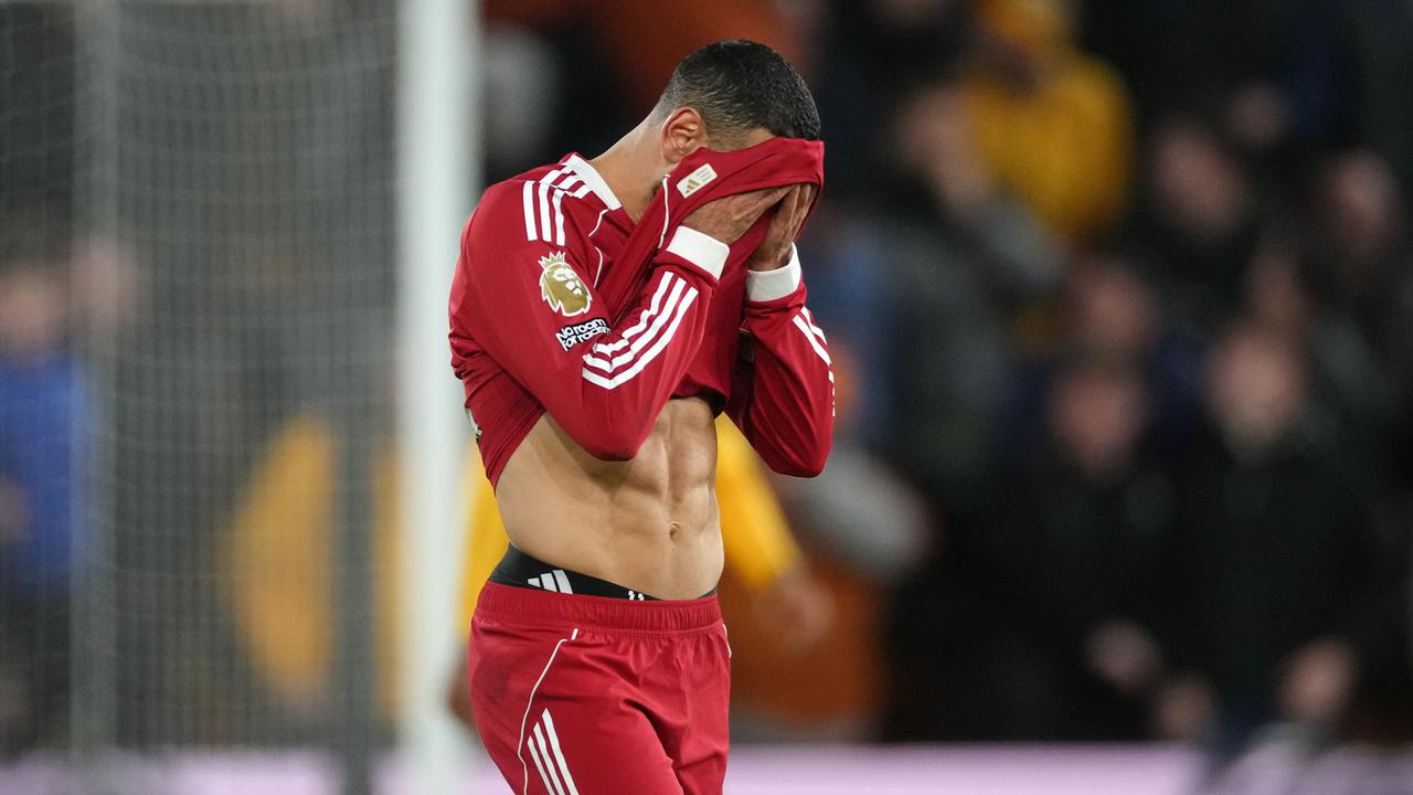 Liverpool Kembali Terperosok, Kalah dari Wolves dan Ulangan Cerita Lama