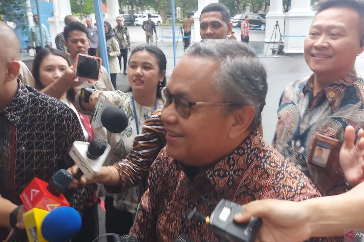 Prabowo Panggil Menteri dan Gubernur BI ke Istana, Bahas Stabilitas Ekonomi Nasional