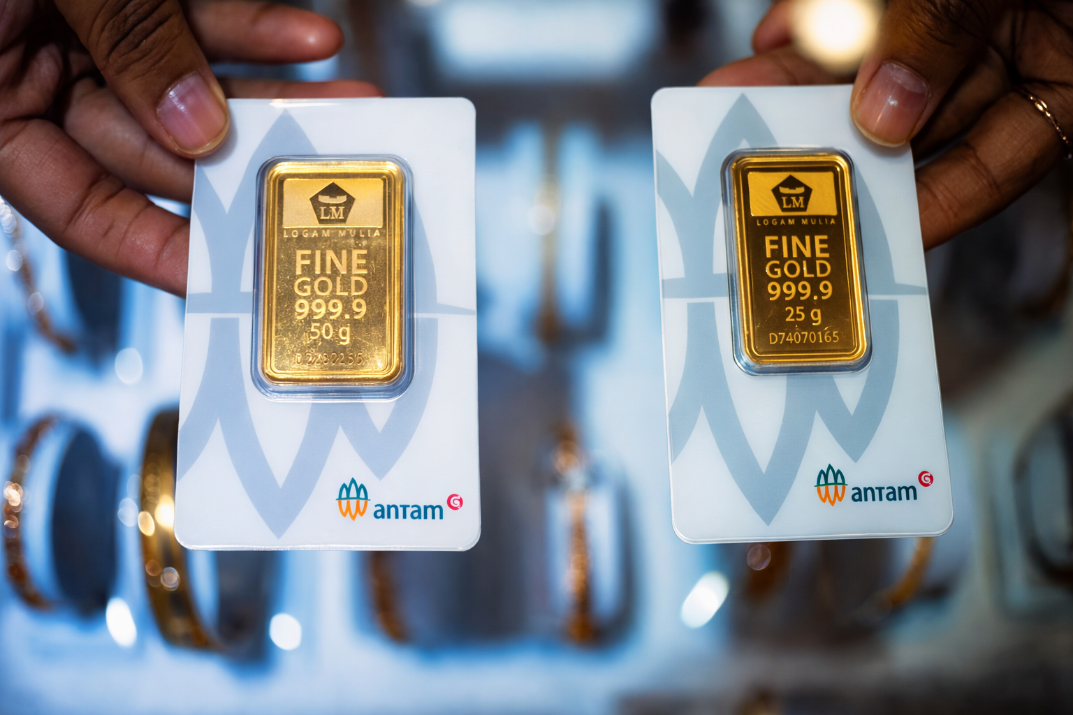 Harga Emas Antam Melonjak Tajam Hari Ini