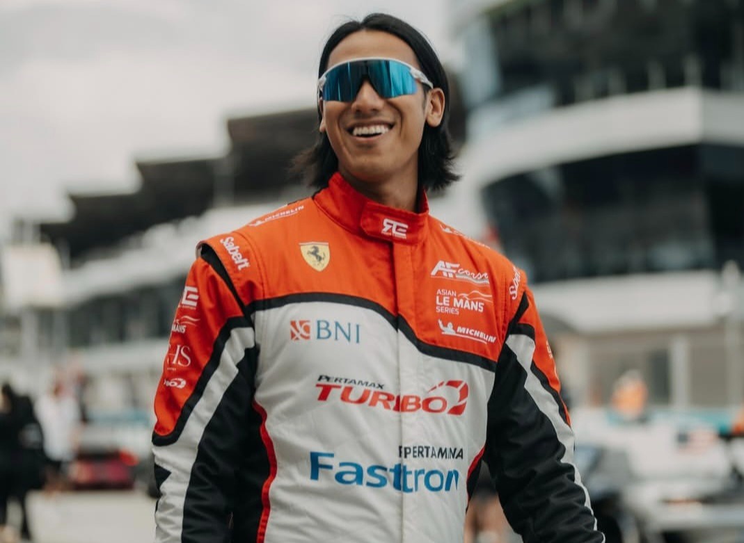 Sean Gelael Siap Tampil di GT World Challenge Asia 2026 di Mandalika