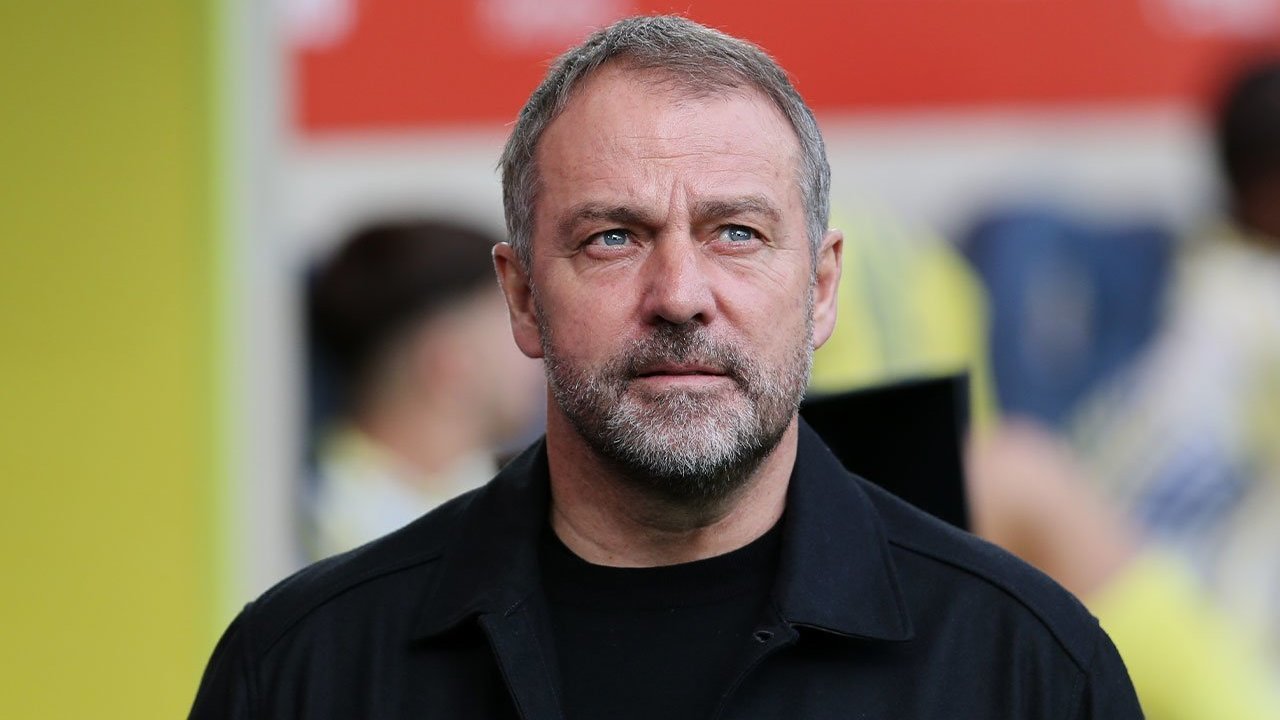 Atletico vs Barcelona: Flick Soroti Kualitas Rumput Jelang Laga Penentuan