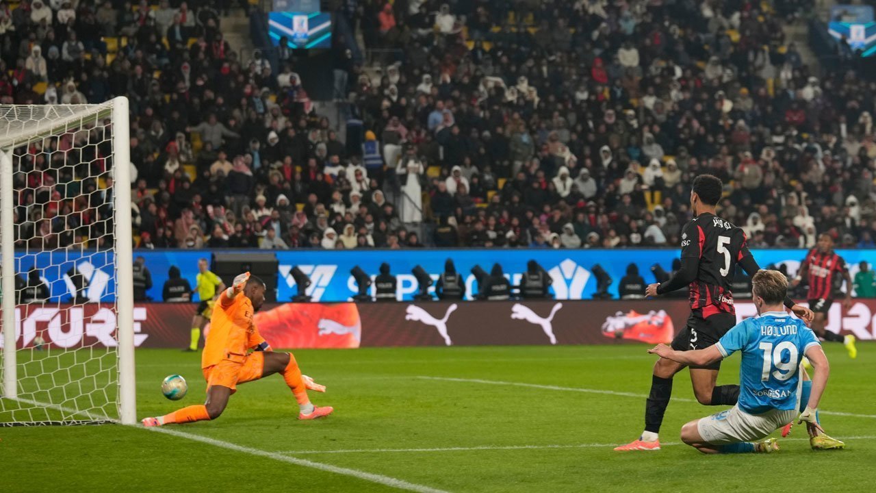 Prediksi Napoli vs Milan 7 April 2026: Duel Sengit Perebutan Papan Atas Serie A