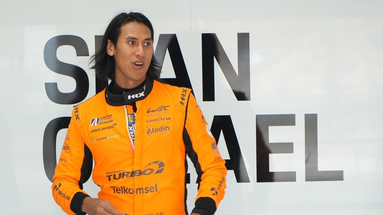 Sean Gelael Siap Tampil di GT World Challenge Asia 2026 Seri Mandalika